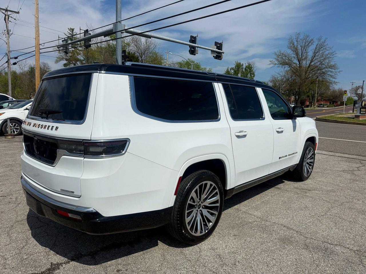 2024 Jeep Grand wago VIN 1C4SJSGP9RS184795 photo 4