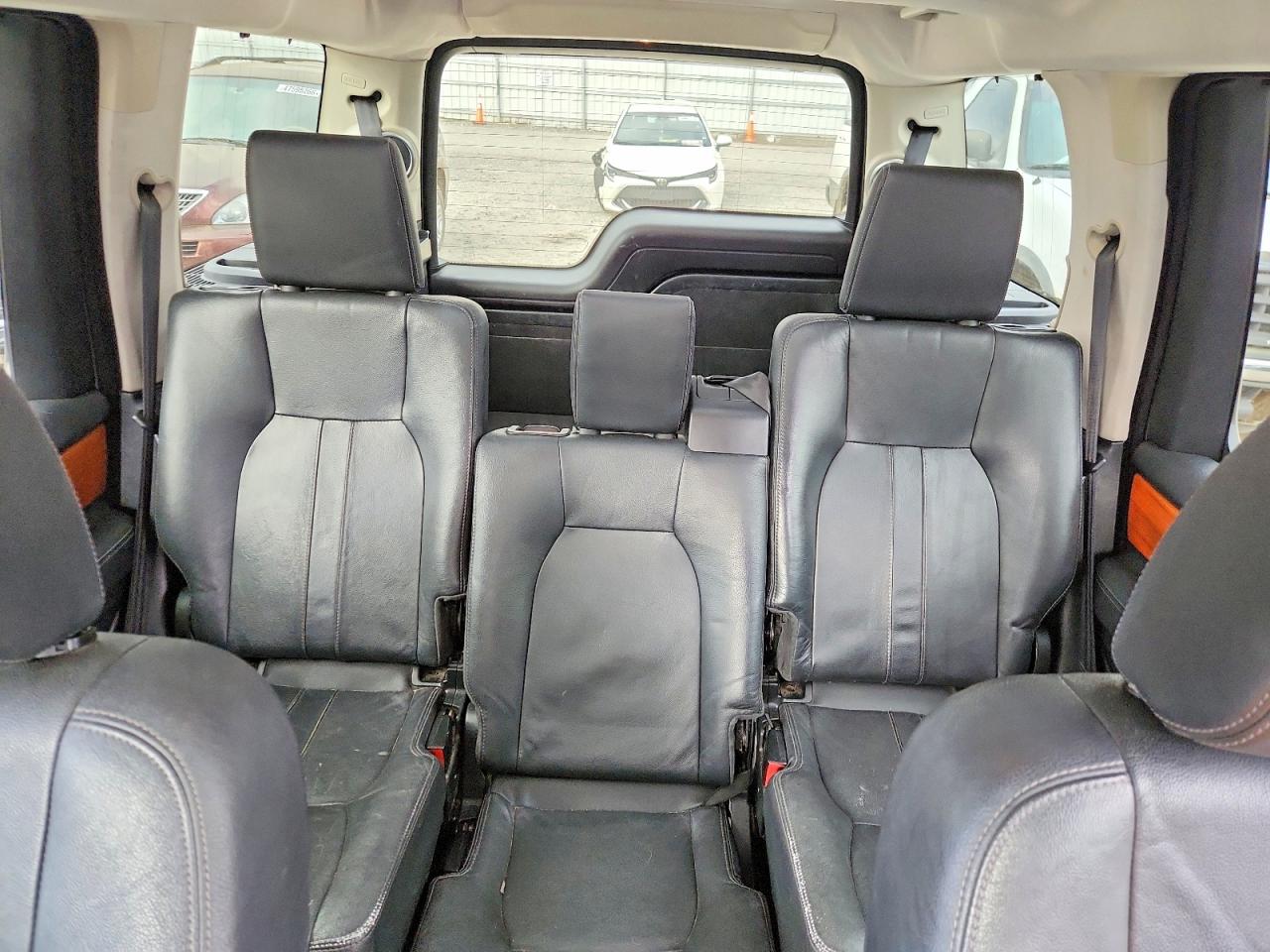 2012 Land Lr4 VIN SALAG2D43CA633690 photo 10