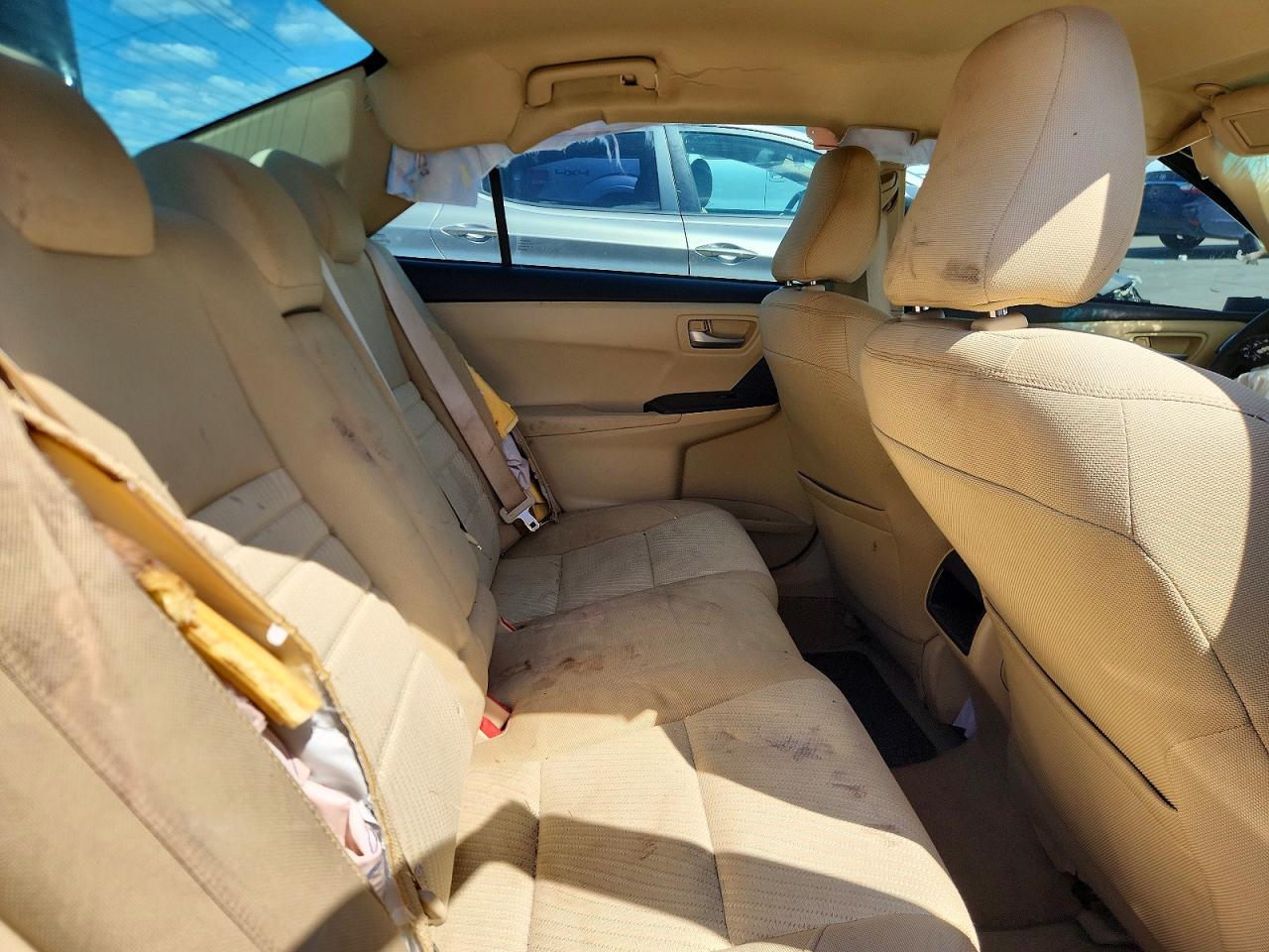 2016 Toyota Camry VIN 4T4BF1FK1GR543562 photo 10