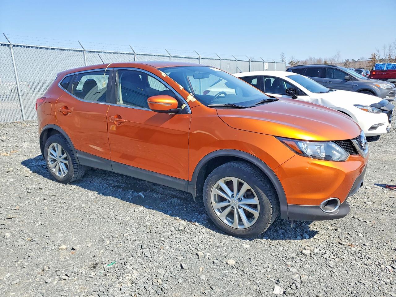 2018 NISS Rogue VIN JN1BJ1CR1JW204443 photo 4