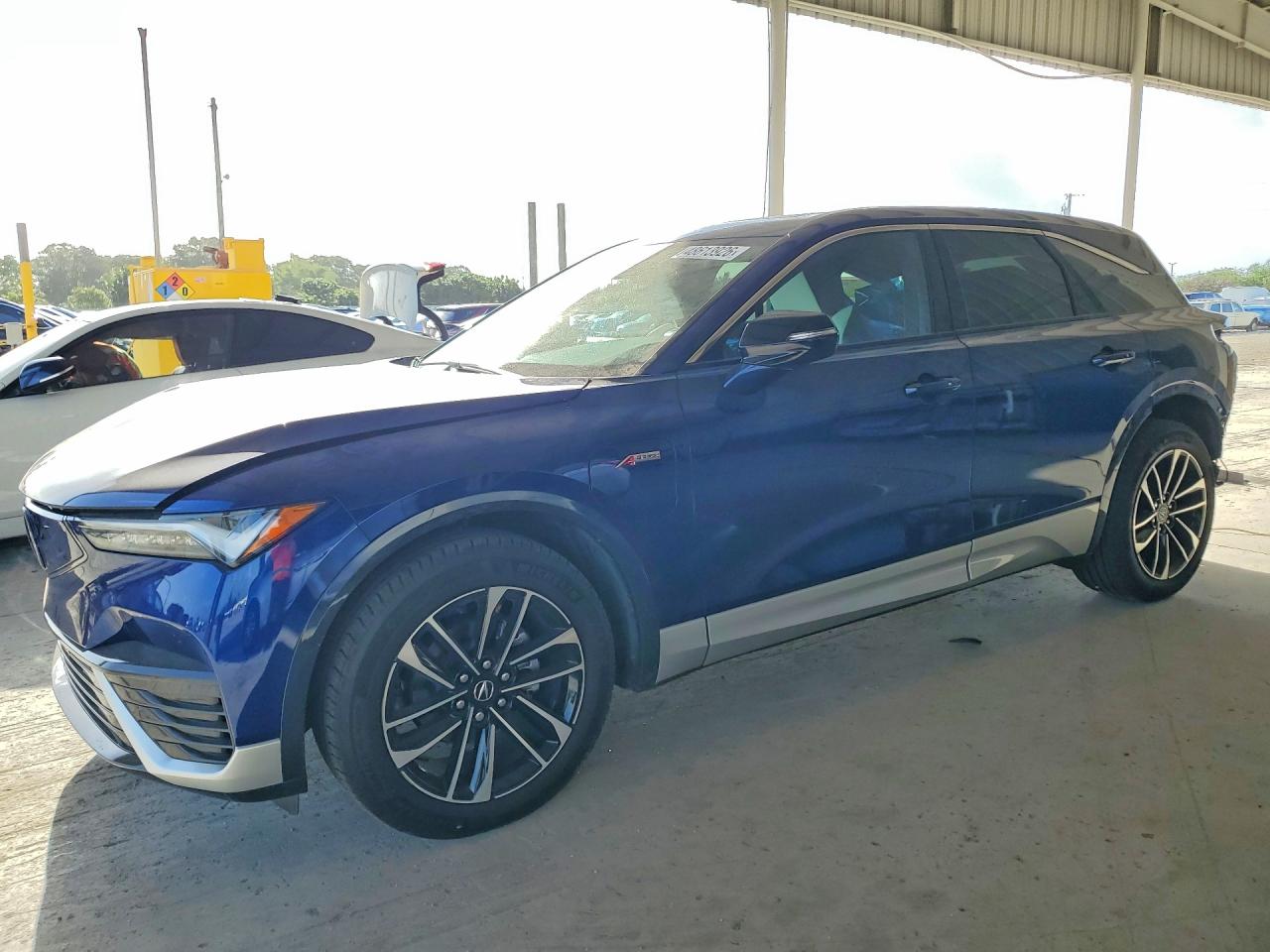 2024 Acura Zdx VIN 4W5KHMRK6RZ514184 photo 1