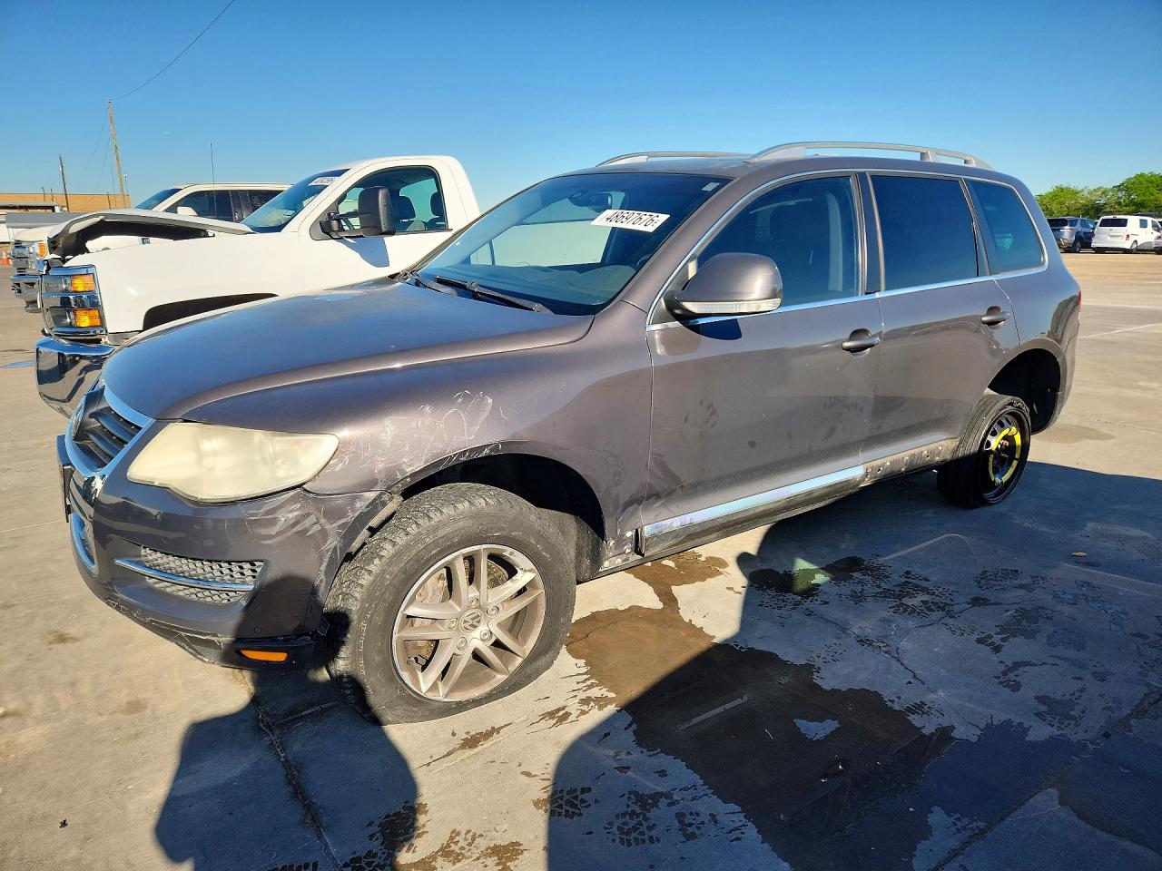 2008 Volkswagen Touareg VIN WVGBE77L88D026168 photo 1