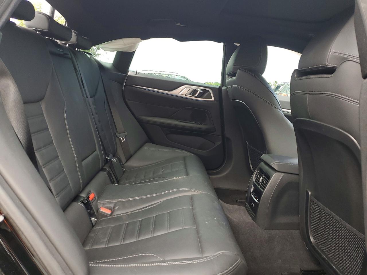2024 BMW All other VIN WBY43AW00RFT40375 photo 10