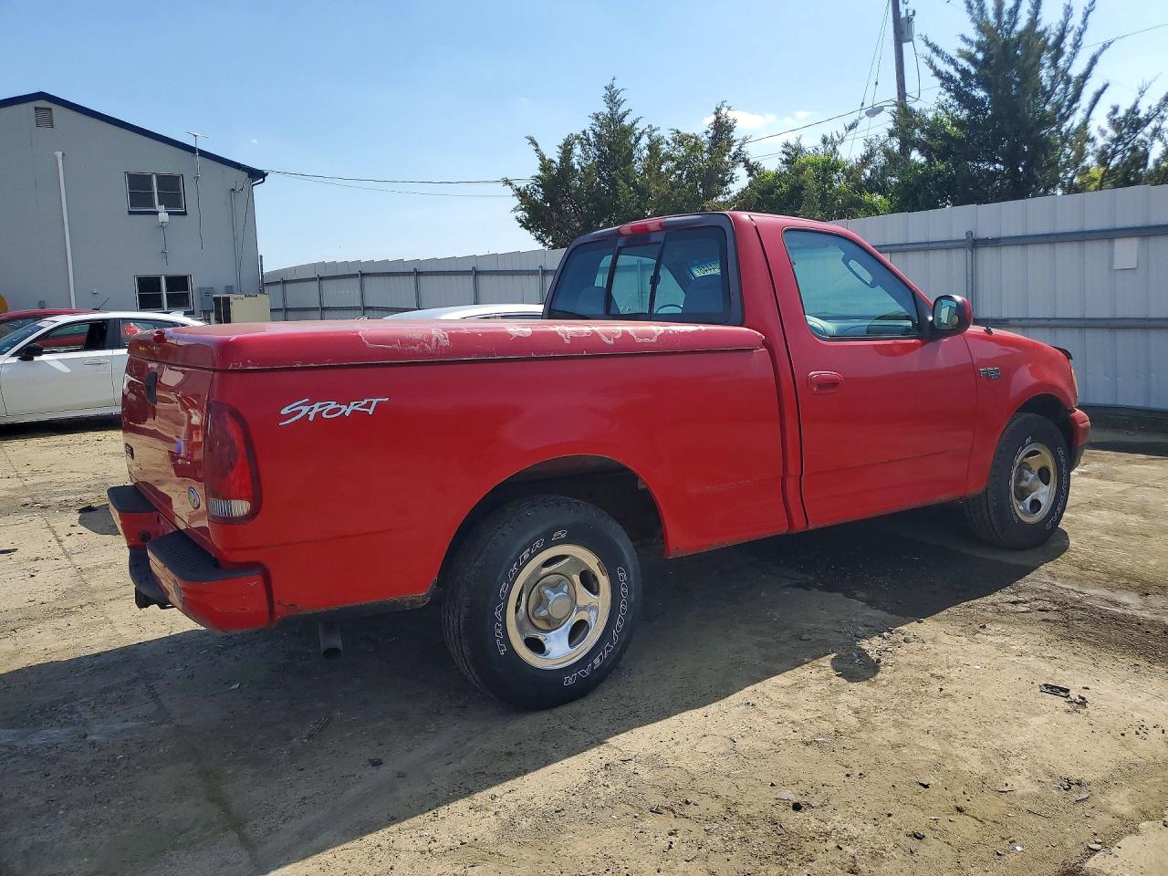 2003 Ford F150 VIN 1FTRF17253NA83029 photo 3