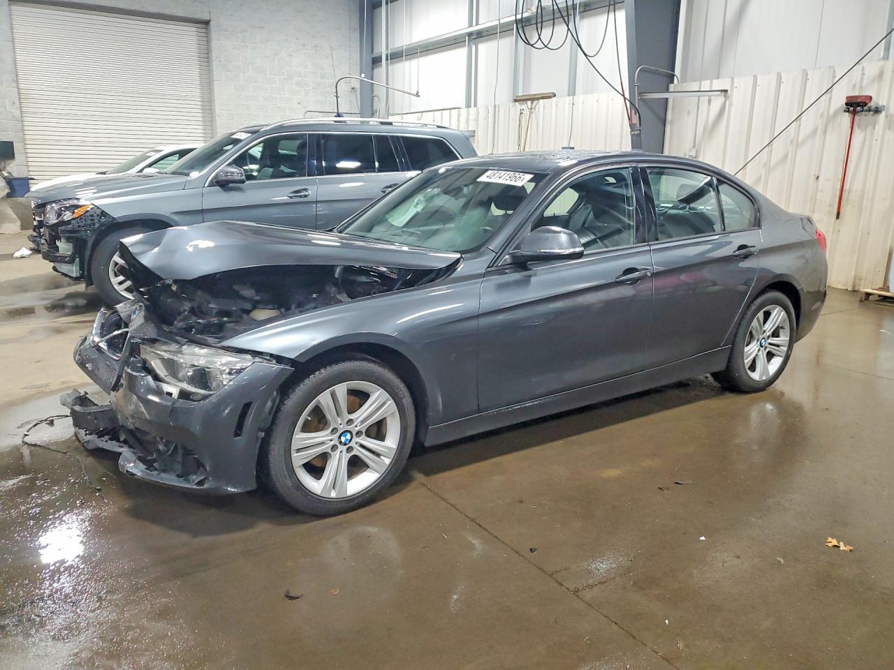 2016 BMW 3 series VIN WBA8E3G55GNU05496 photo 1