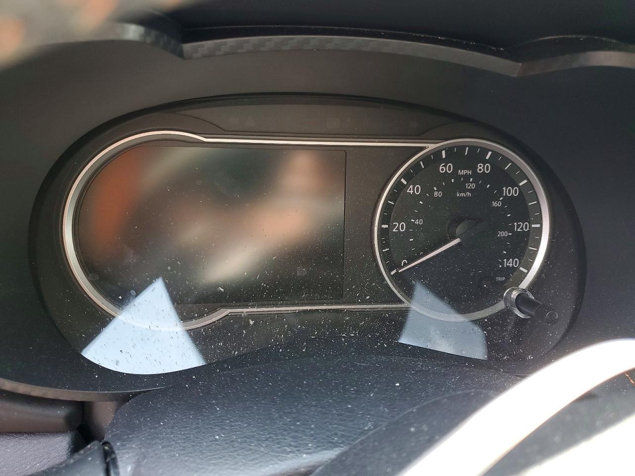 2022 Nissan Versa VIN 3N1CN8FV8NL867787 photo 9