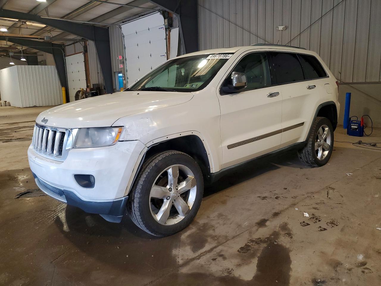 2011 Jeep Cherokee VIN 1J4RR6GG6BC560829 photo 1