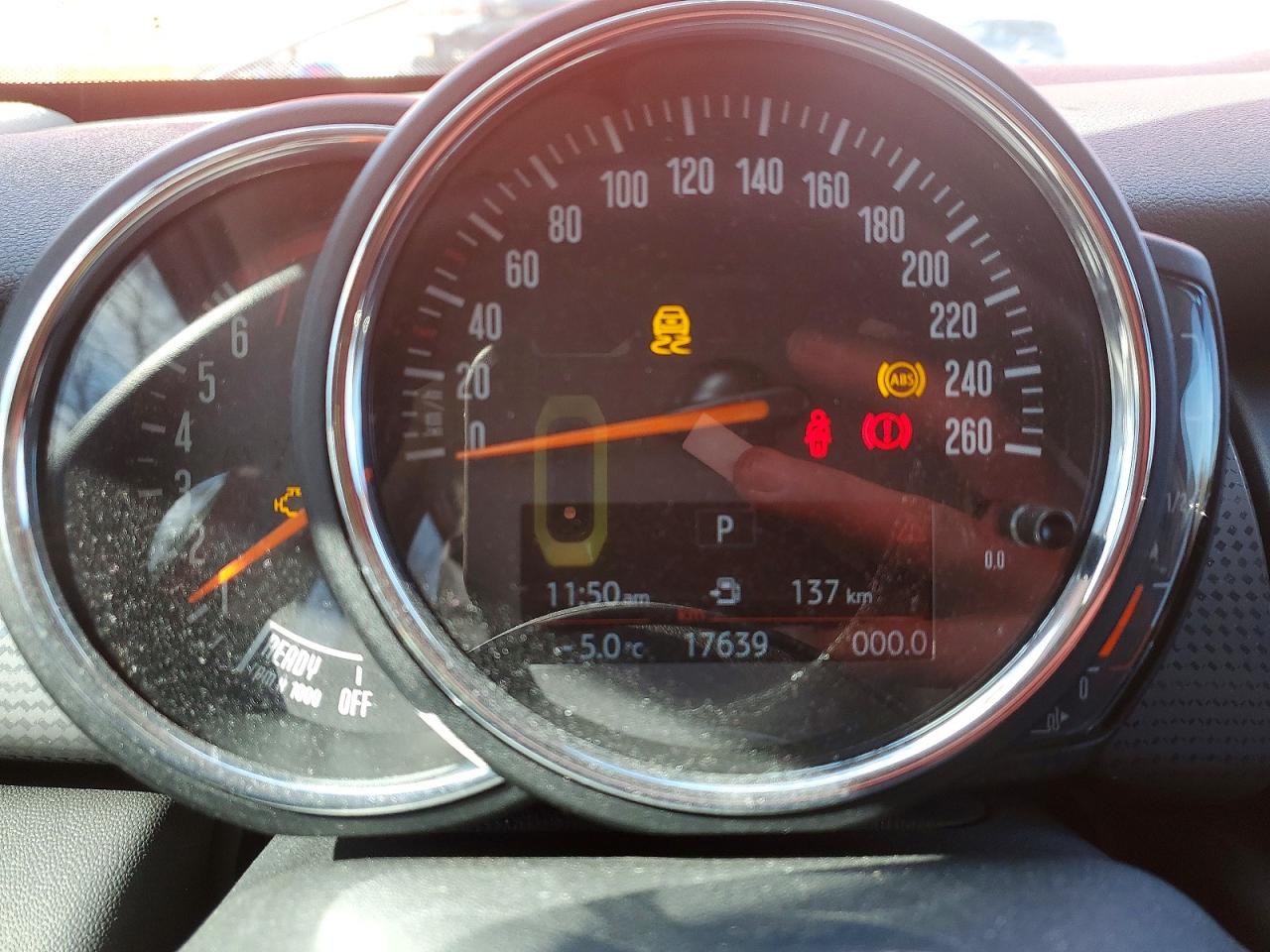 2021 MINI Cooper VIN WMWXU7C08M2P32942 photo 9
