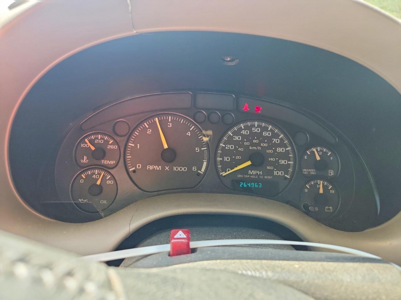 1999 GMC Jimmy VIN 1GKCS13W0X2501969 photo 9