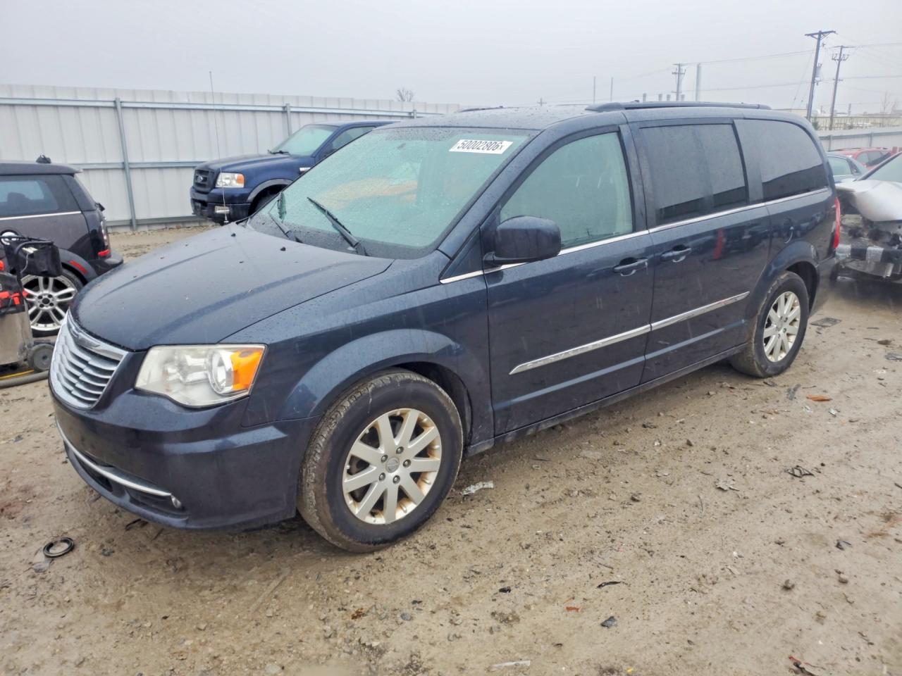 2014 Chrysler Minivan VIN 2C4RC1BG2ER435744 photo 1