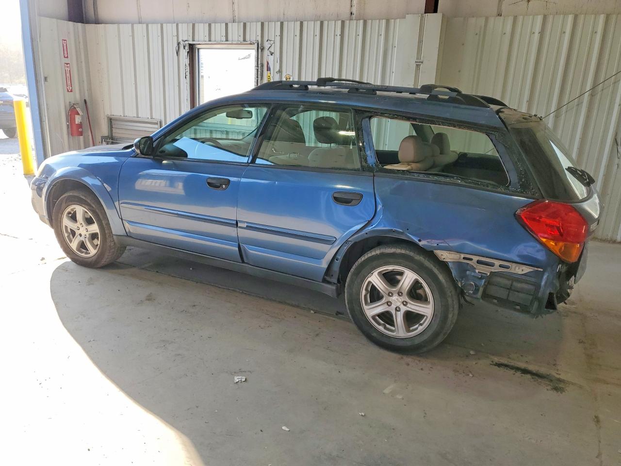 2007 Subaru Outback VIN 4S4BP61C877310751 photo 2