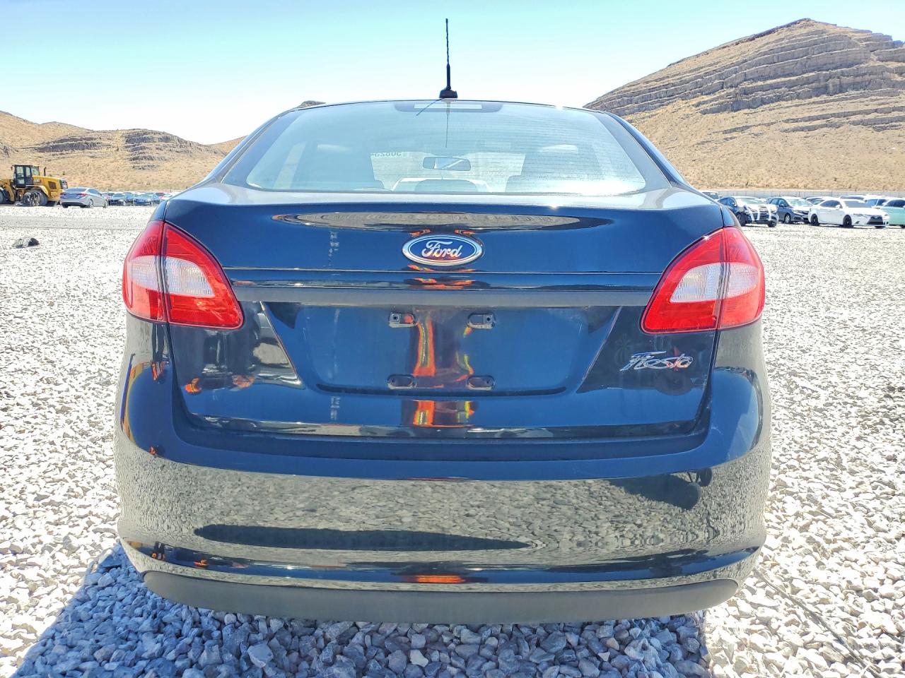2011 Fiesta VIN 3FADP4AJ1BM225593 photo 6