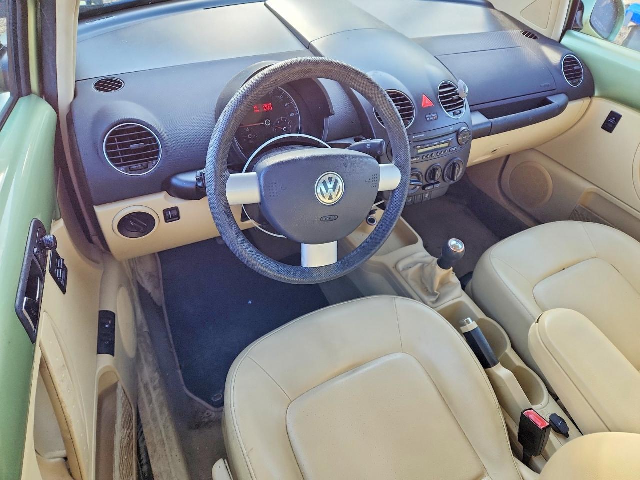 2007 Volkswagen Beetle VIN 3VWPW31C87M511144 photo 8