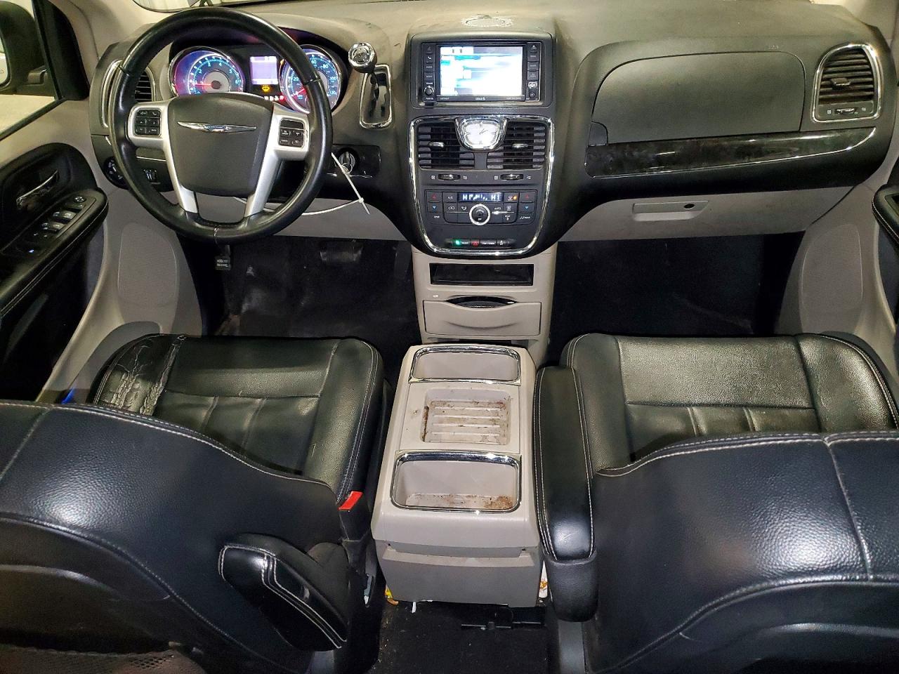 2015 Chrysler Minivan VIN 2C4RC1BG7FR510410 photo 8