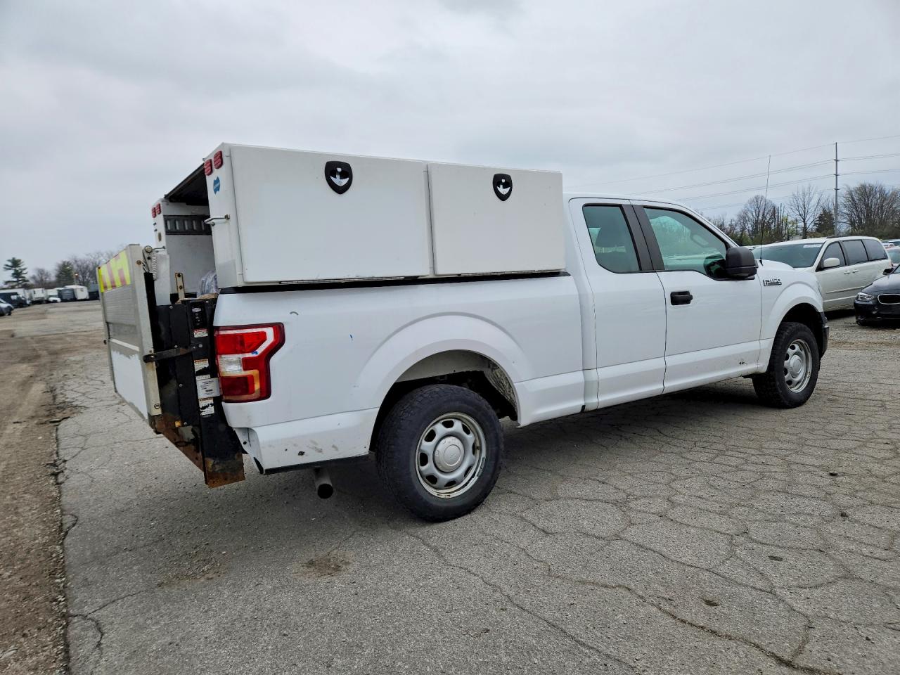 2018 Ford F150 VIN 1FTEX1C56JKF06324 photo 3