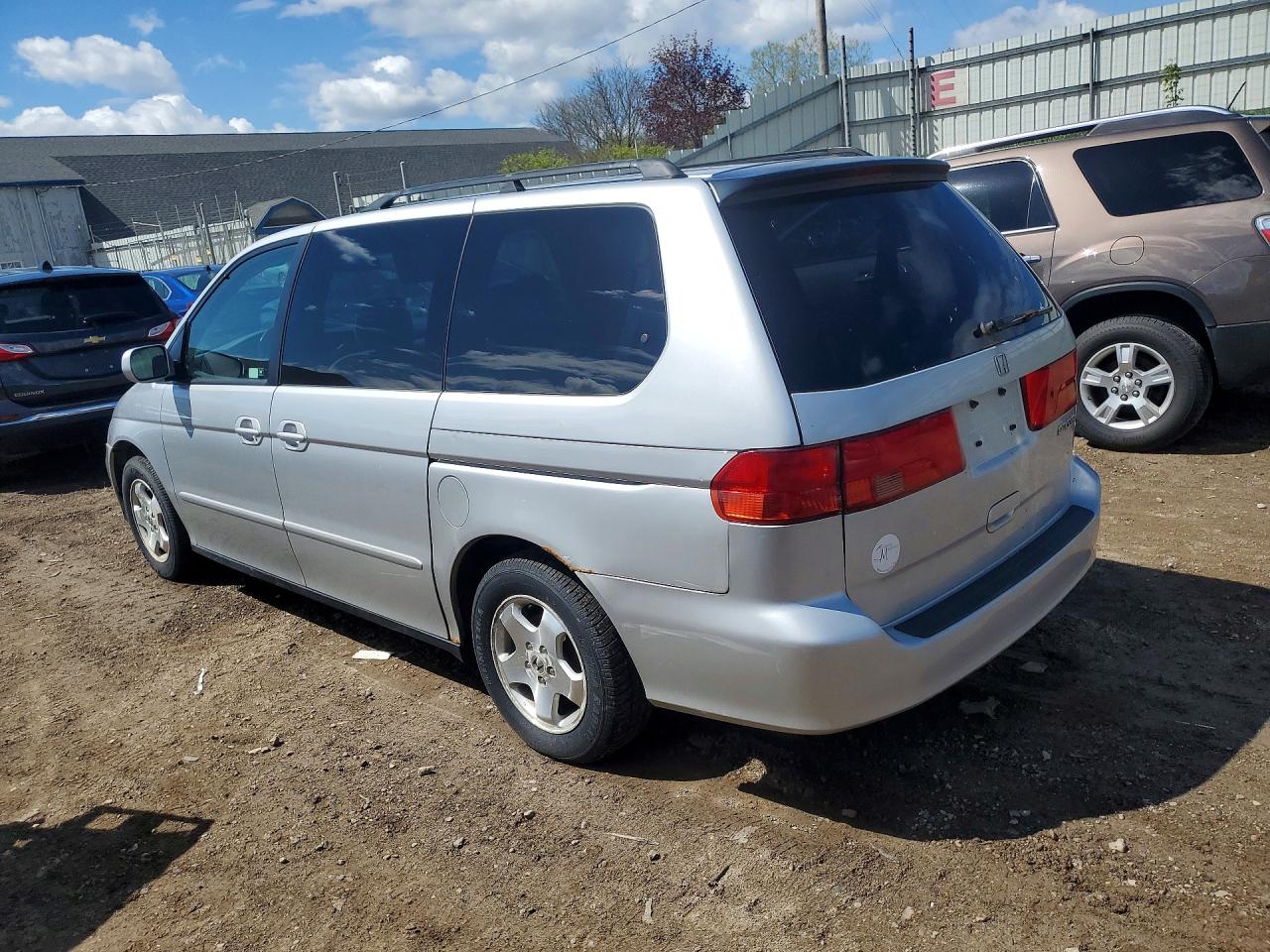 2001 Honda Odyssey VIN 2HKRL18601H549036 photo 2