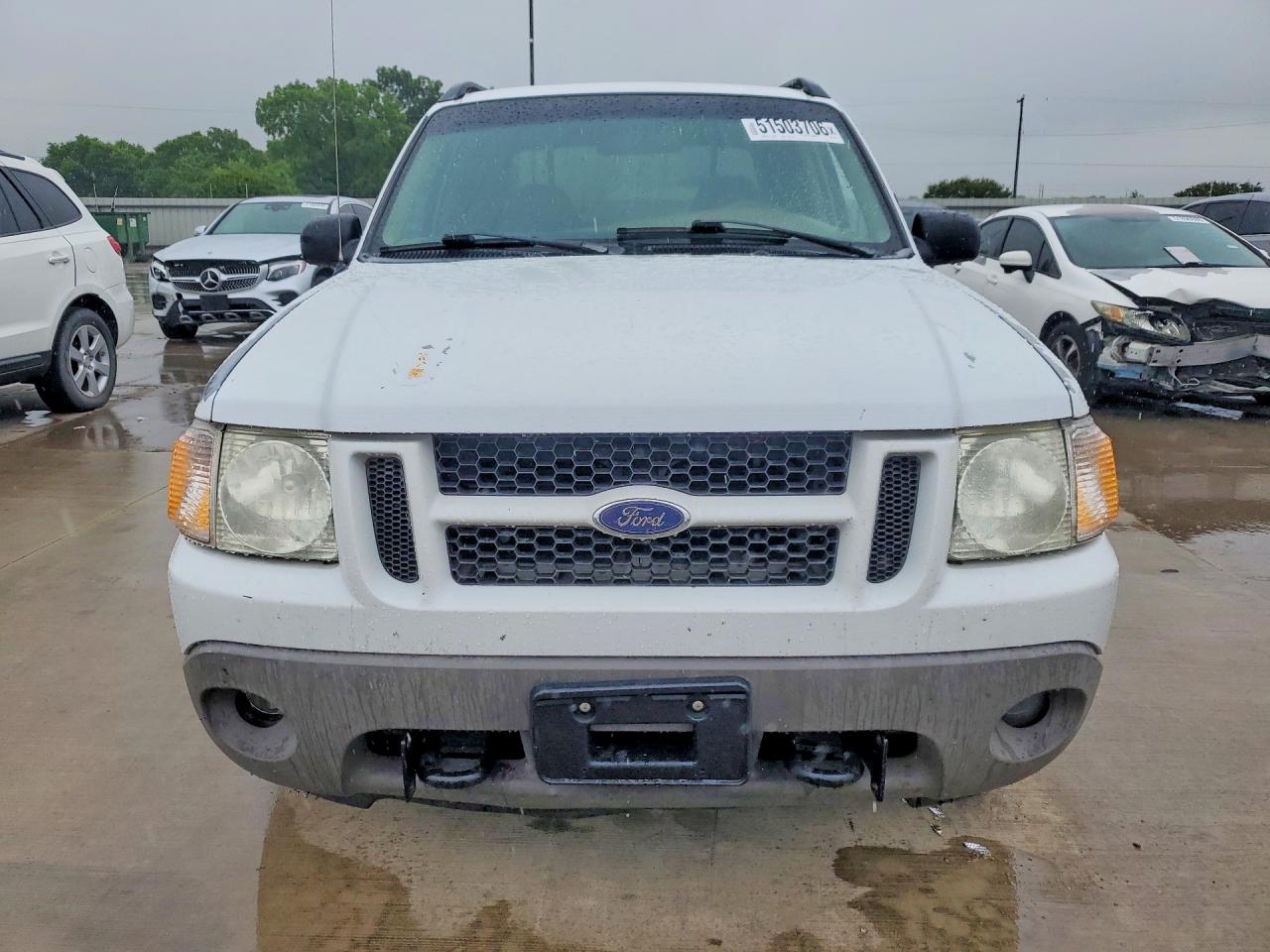 2002 Ford Explorer VIN 1FMZU67E62UC18824 photo 5