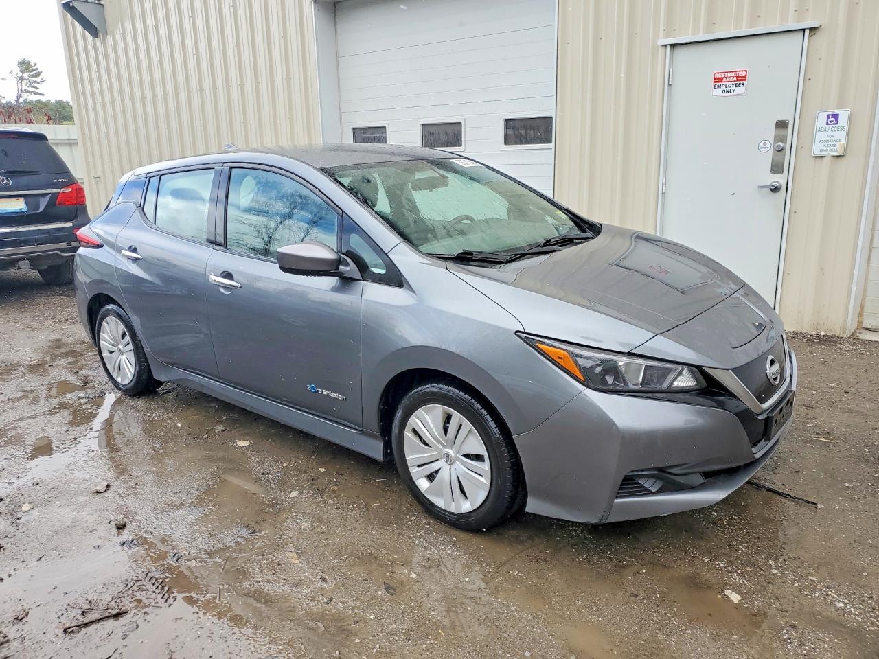2019 Nissan Leaf VIN 1N4AZ1CP4KC304609 photo 4