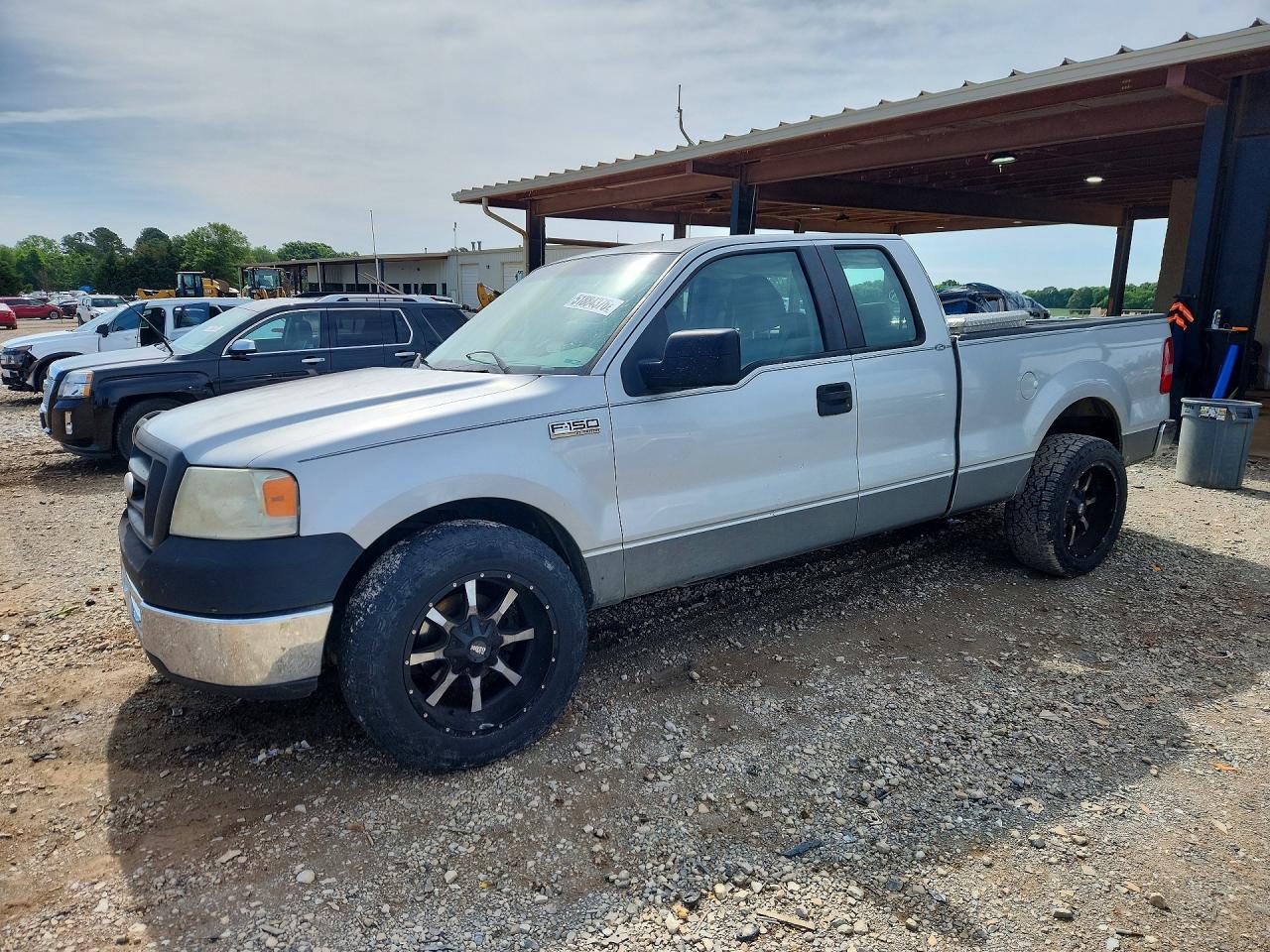2007 Ford F150 VIN 1FTRX12W37NA54660 photo 1