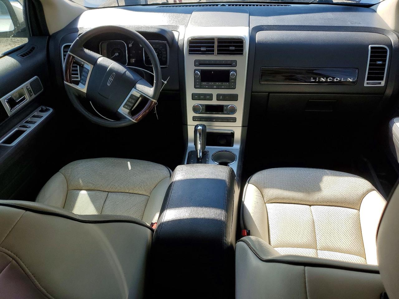 2010 LINCOLN Mkx VIN 2LMDJ8JC5ABJ31379 photo 8