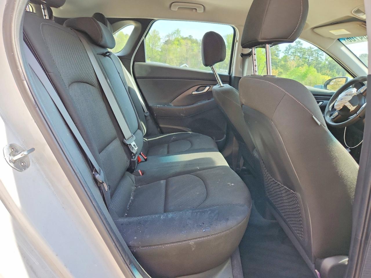 2018 Hyundai Elantra VIN KMHH35LEXJU046729 photo 10