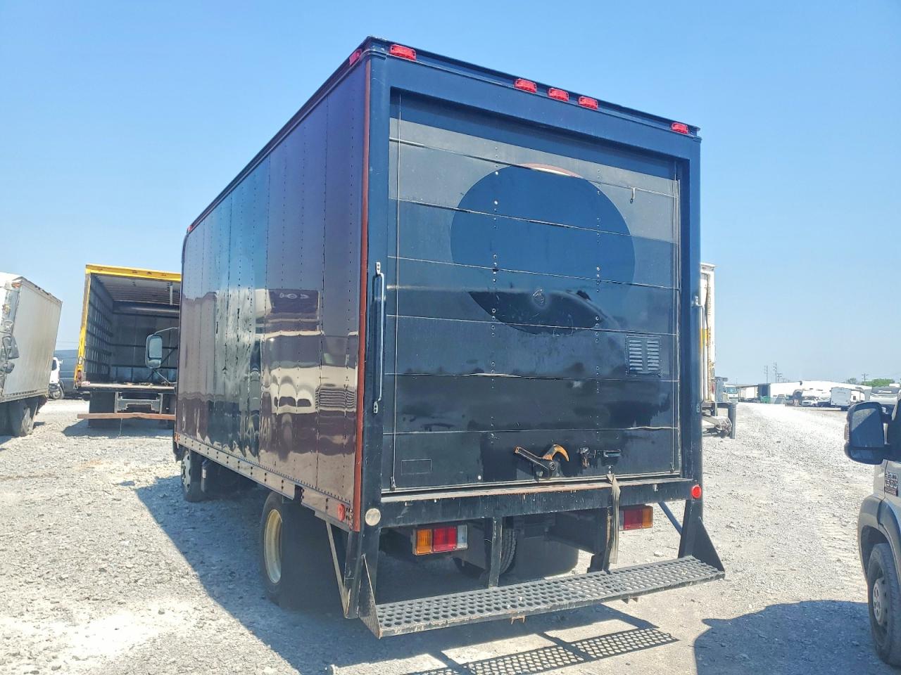 2017 HINO All other VIN JHHSDM2H8HK005371 photo 3