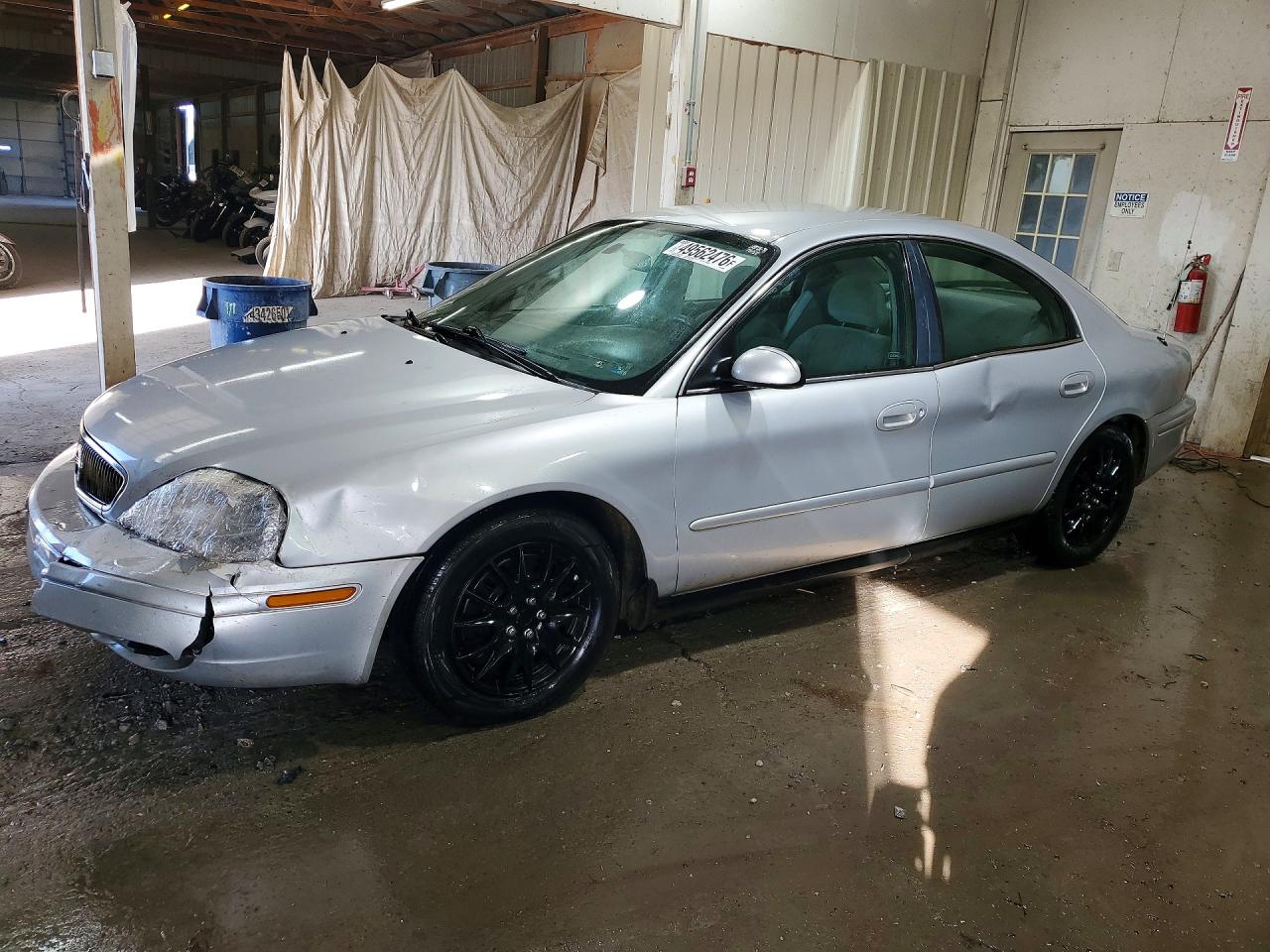 2003 Mercury Sable VIN 1MEFM50U93A624620 photo 1