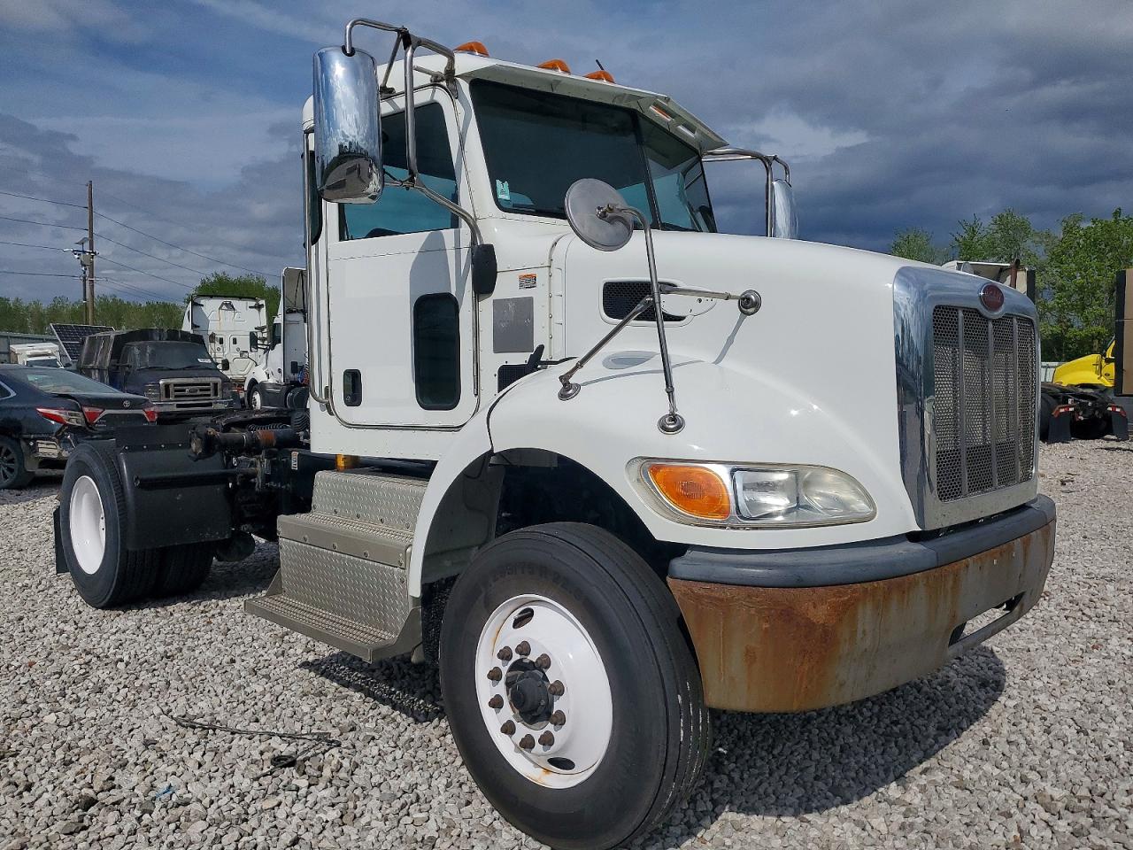 2017 PETERBILT All other VIN 1XP3AJ8X2HD430665 photo 1