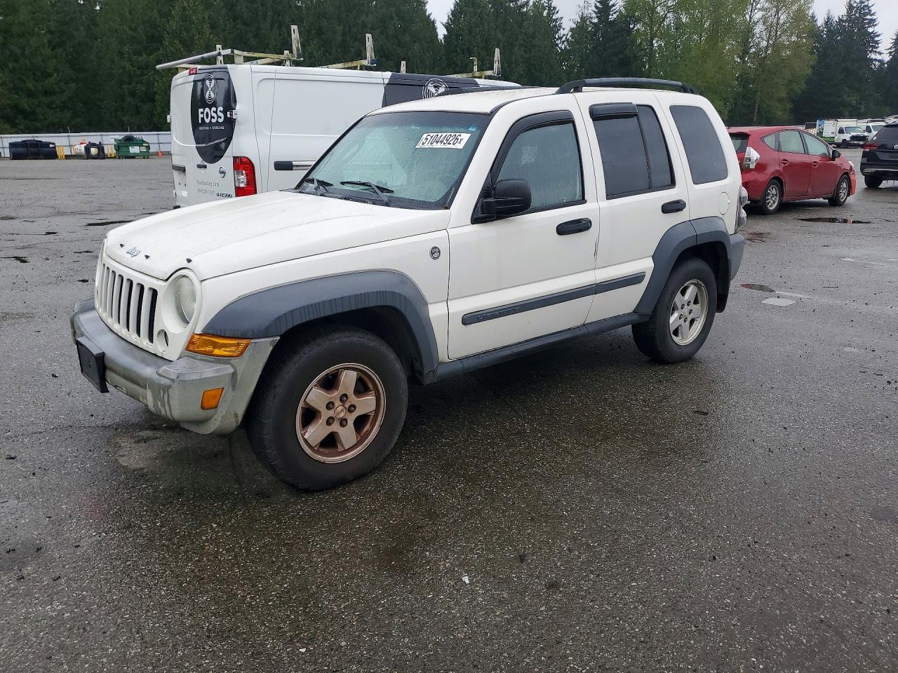 2005 Jeep Liberty VIN 1J4GL48K25W522811 photo 1