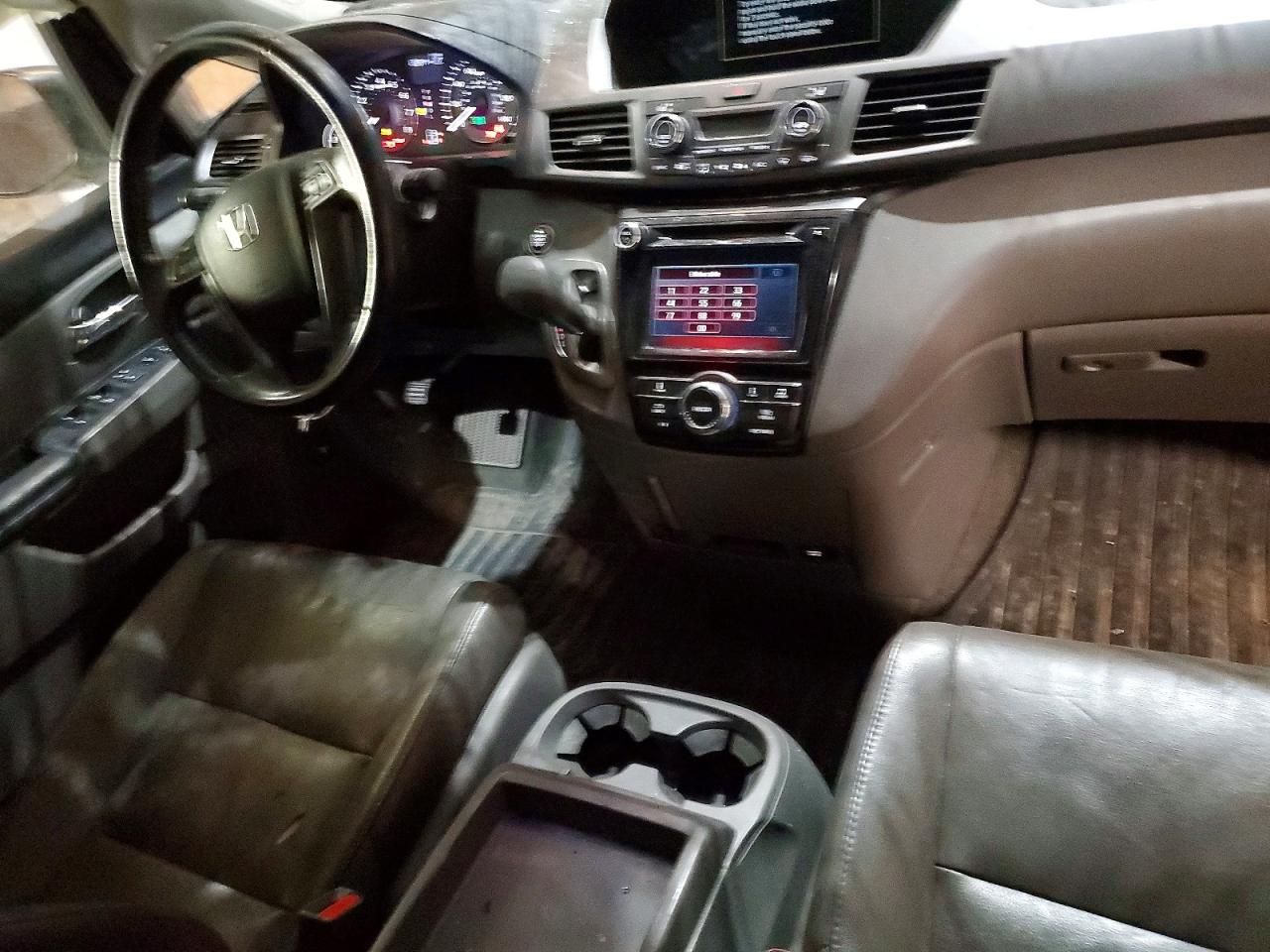 2014 Honda Odyssey VIN 5FNRL5H60EB061233 photo 8