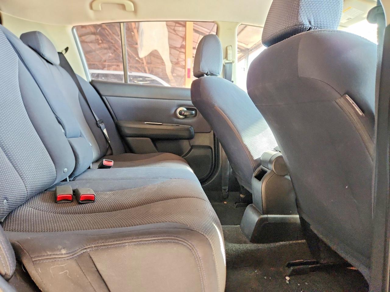 2007 Nissan Versa VIN 3N1BC13EX7L368554 photo 10