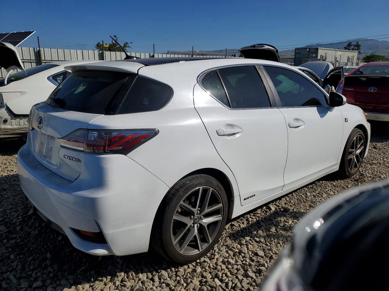 2015 Lexus Ct 200 VIN JTHKD5BH1F2229277 photo 3