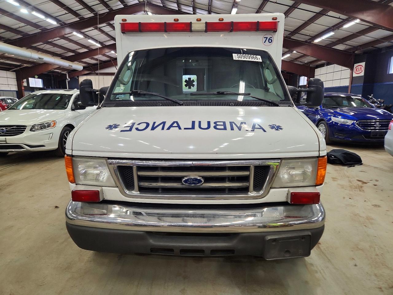 2006 Ford Econoline VIN 1FDWE35P86HA97344 photo 5