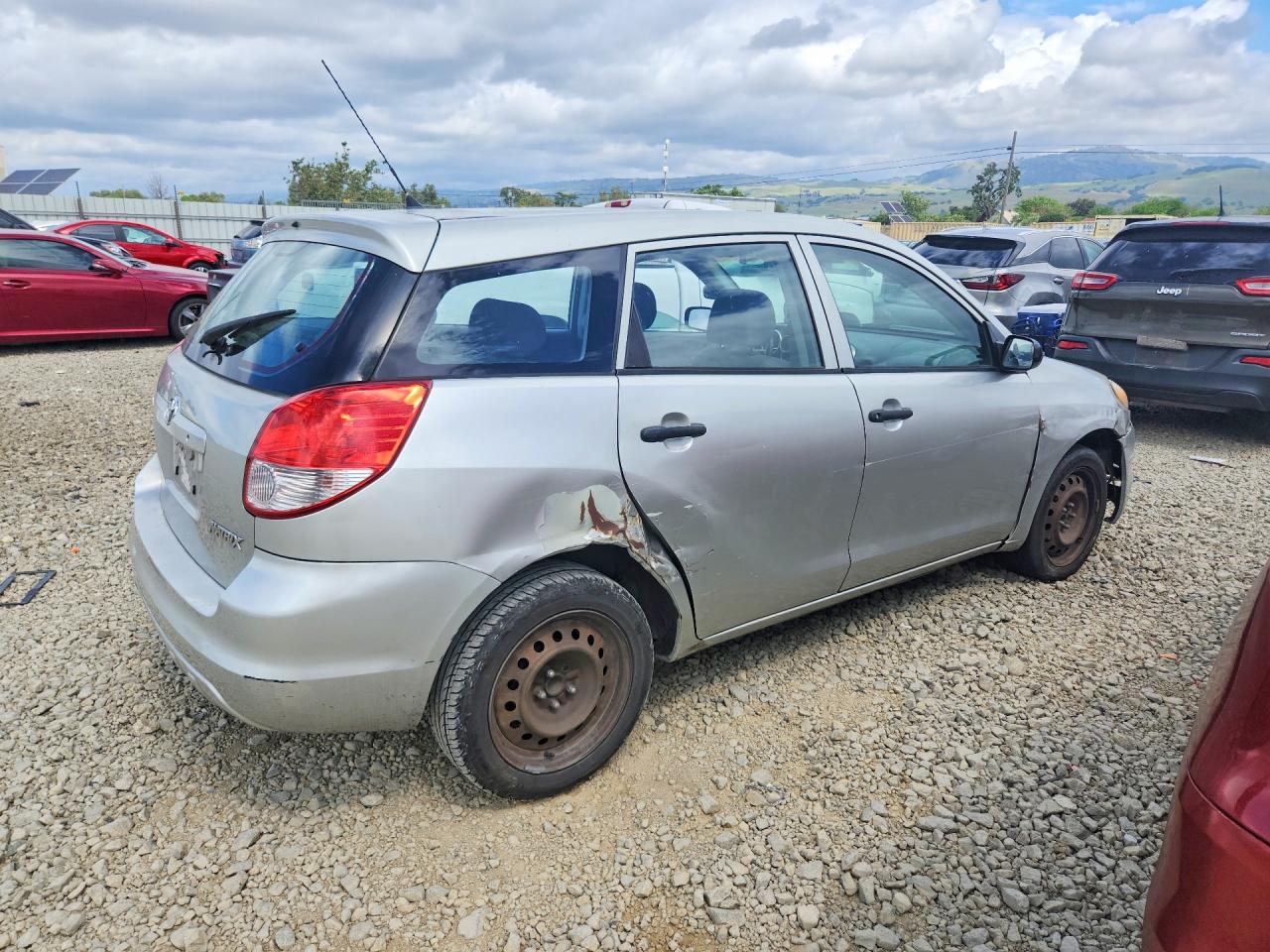 2003 TOYOTA Matrix VIN 2T1KR32E83C104478 photo 3
