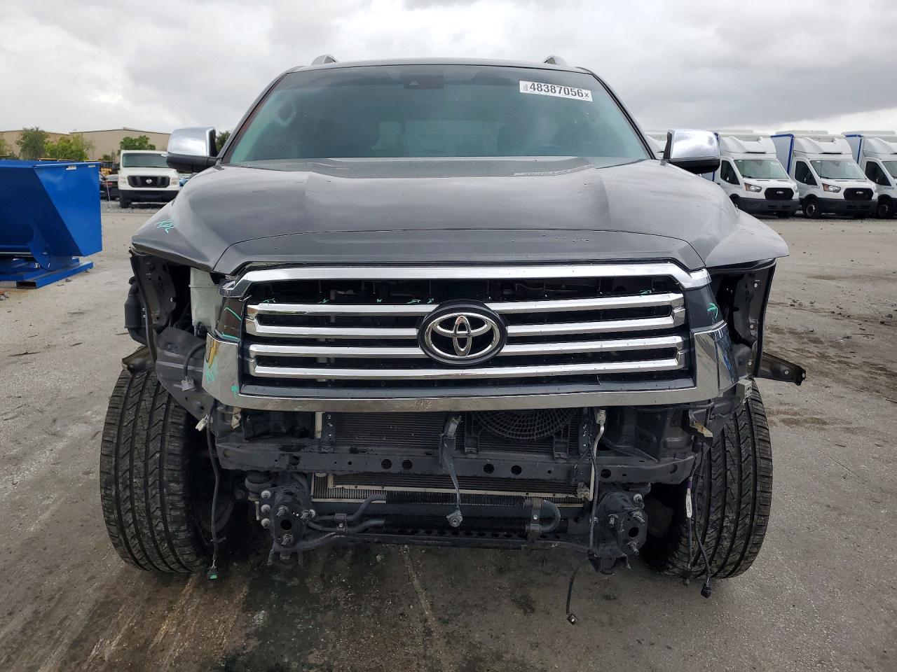 2021 Toyota Sequoia VIN 5TDGY5A14MS075556 photo 5