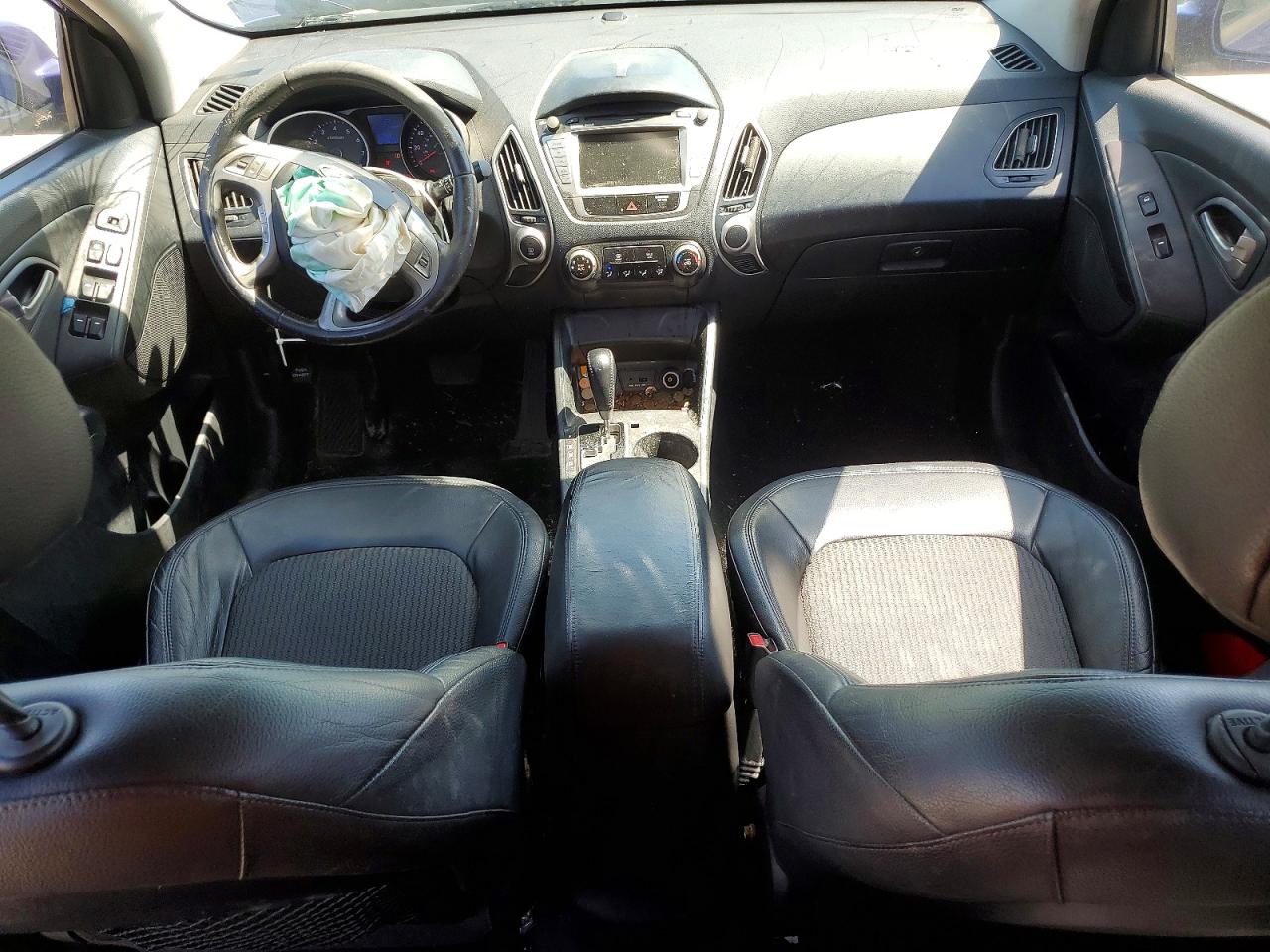 2011 Hyundai Tucson VIN KM8JU3AC0BU129124 photo 8