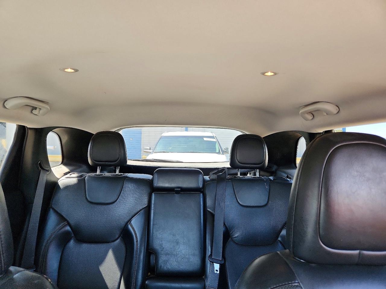 2020 Jeep Cherokee VIN 1C4PJLDB4LD538402 photo 10