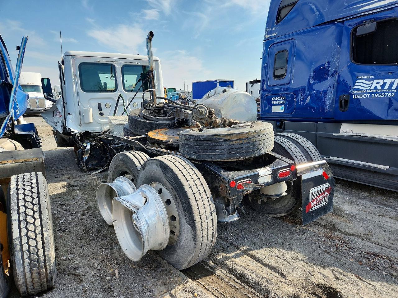 2021 FREIGHTLINER All other VIN 3AKJHLDVXMSMP6763 photo 3