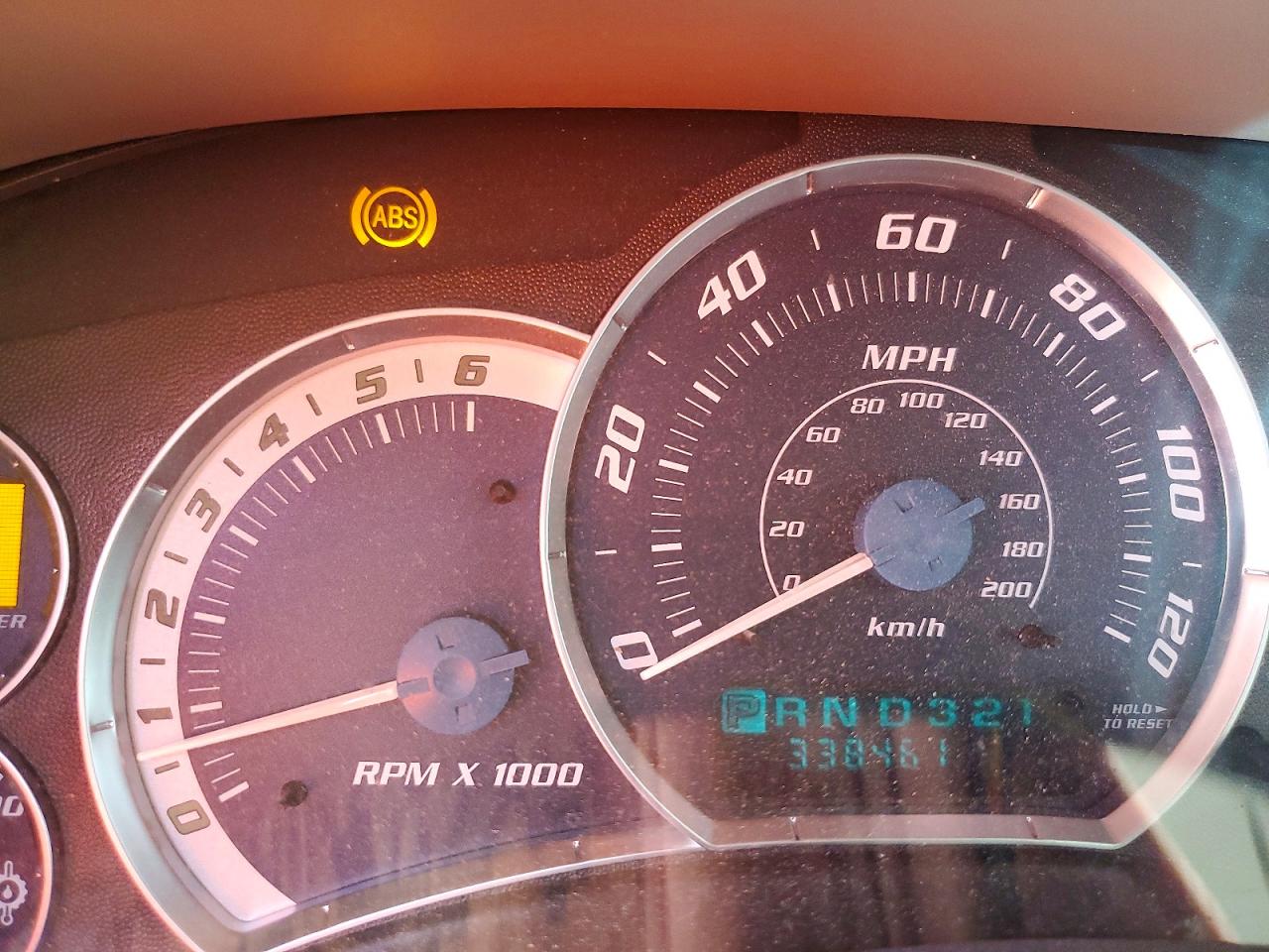 2002 Cadillac Escalade VIN 1GYEK63N62R111221 photo 9