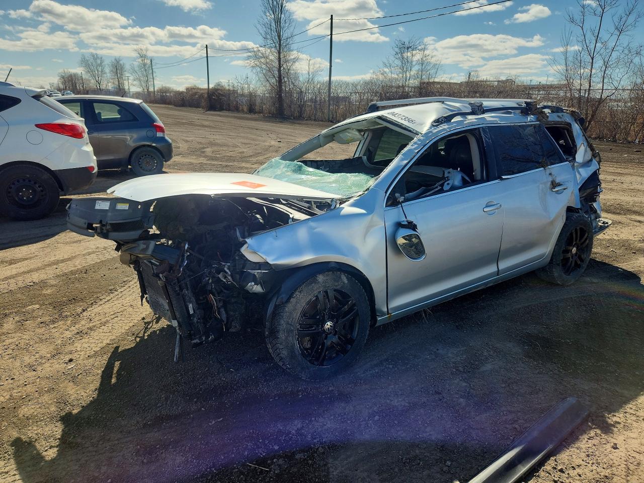 2014 Volkswagen Jetta VIN 3VWPL7AJ1EM601117 photo 1