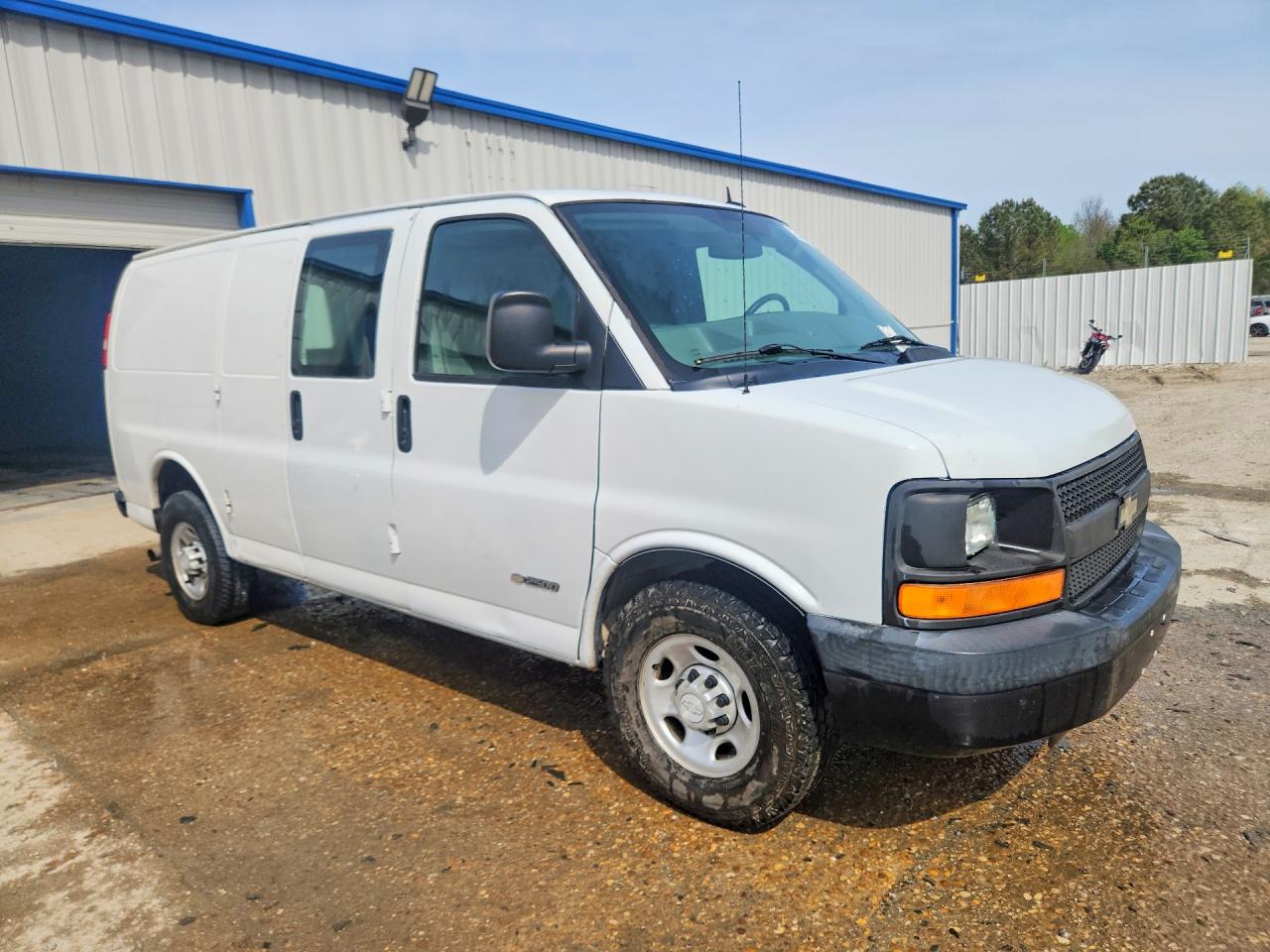 2015 CHEV Express VIN 1GCWGFFF8F1238928 photo 4