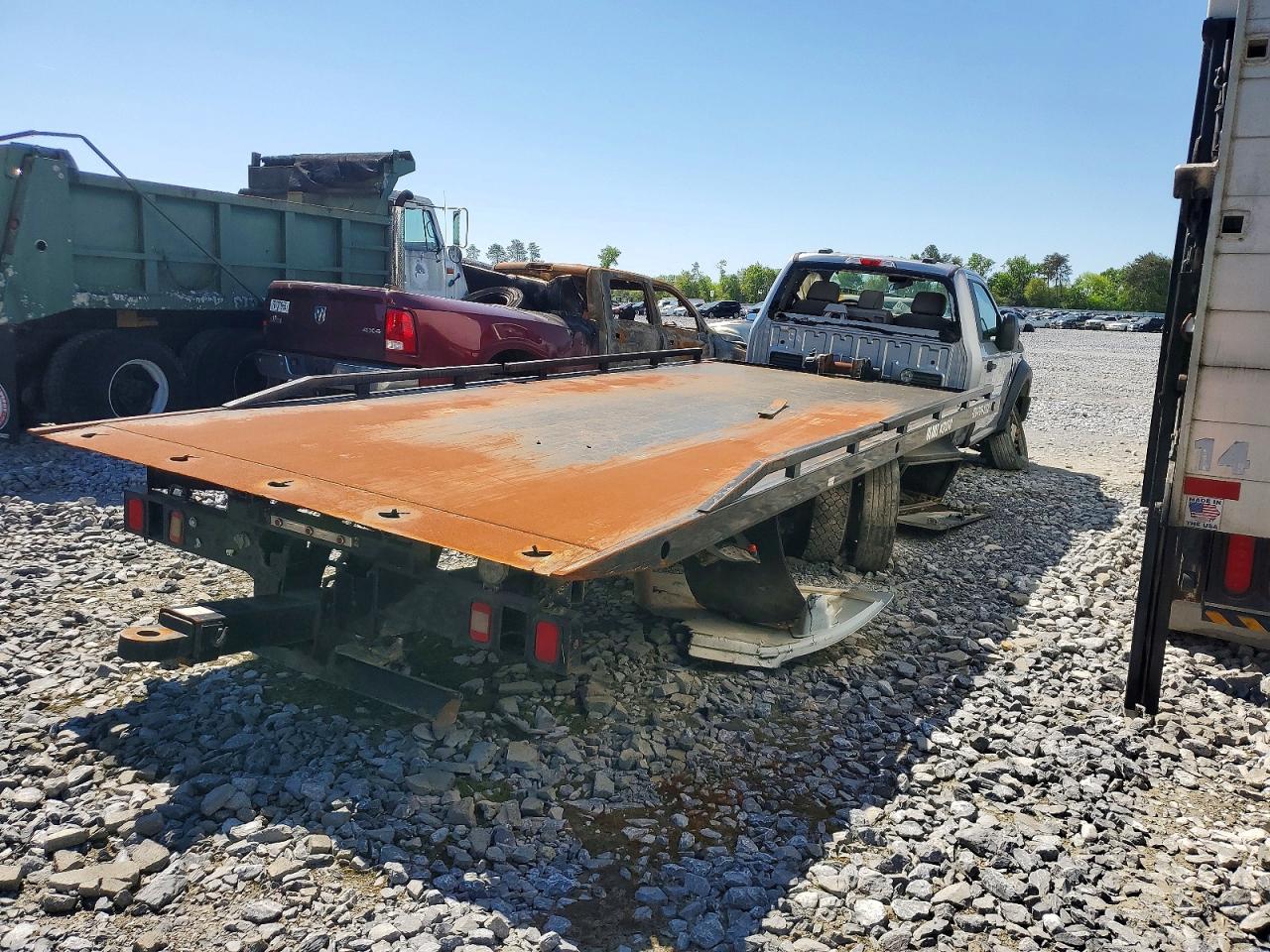 2021 FORD F550 VIN 1FDUF5GN8MDA11286 photo 4