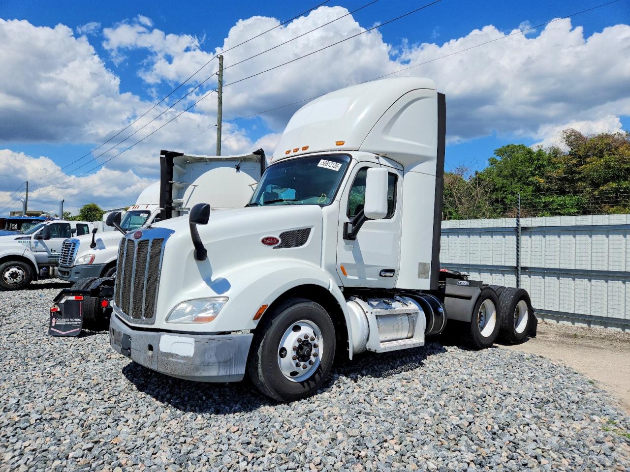 2017 PETERBILT All other VIN 1XPBD49X6HD430848 photo 2