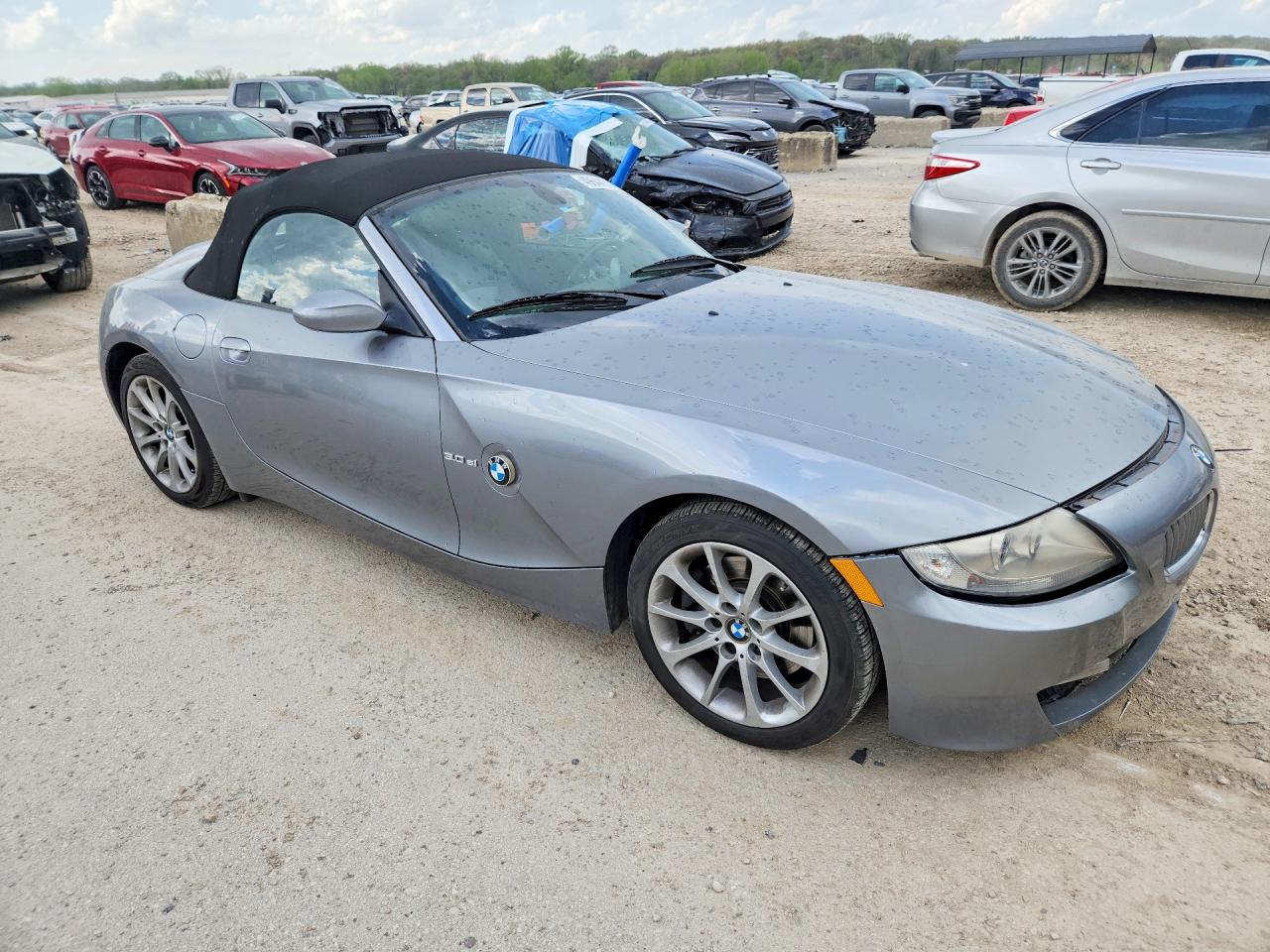 2006 BMW Z4 VIN 4USBU53576LX00505 photo 4