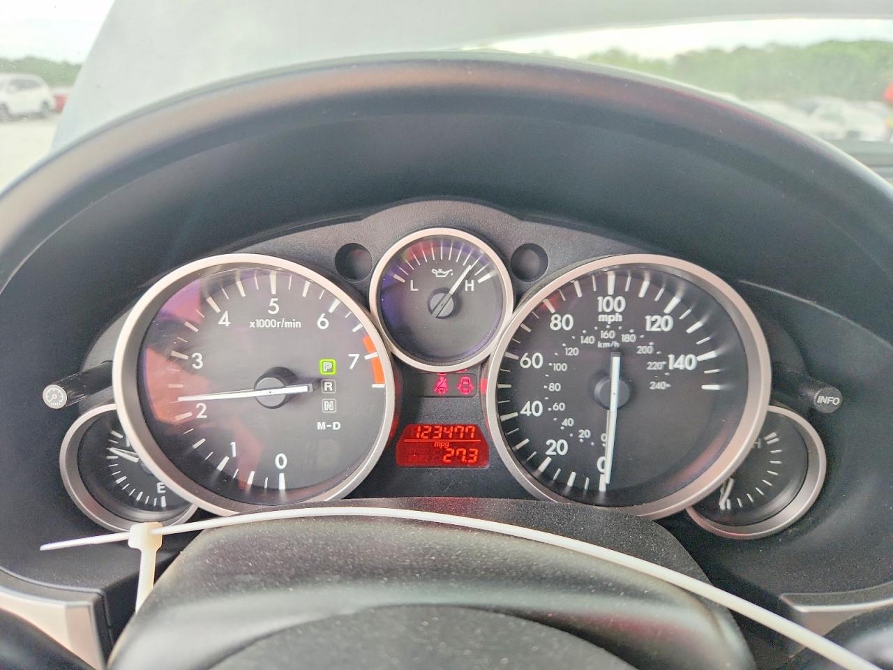 2011 Mazda Mx5 VIN JM1NC2PF0B0215898 photo 9