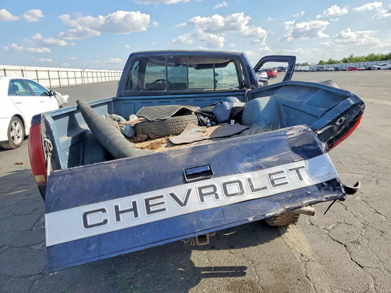 1989 Chevrolet Gmt VIN 1GCDC14K6KZ178892 photo 6