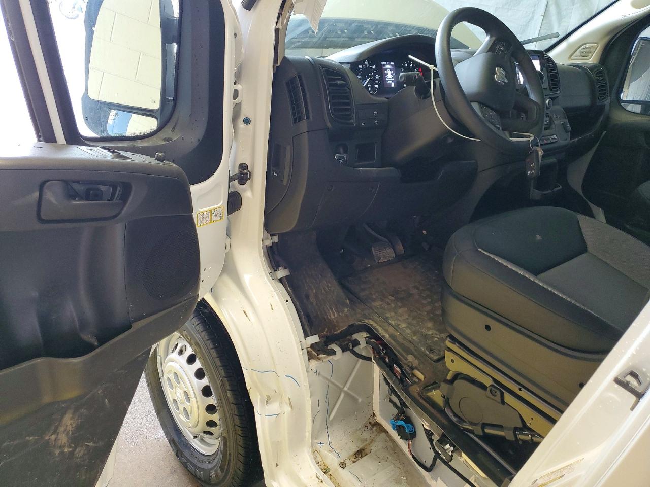 2026 Ram Promaster VIN 3C6LRVDG7TE152142 photo 8