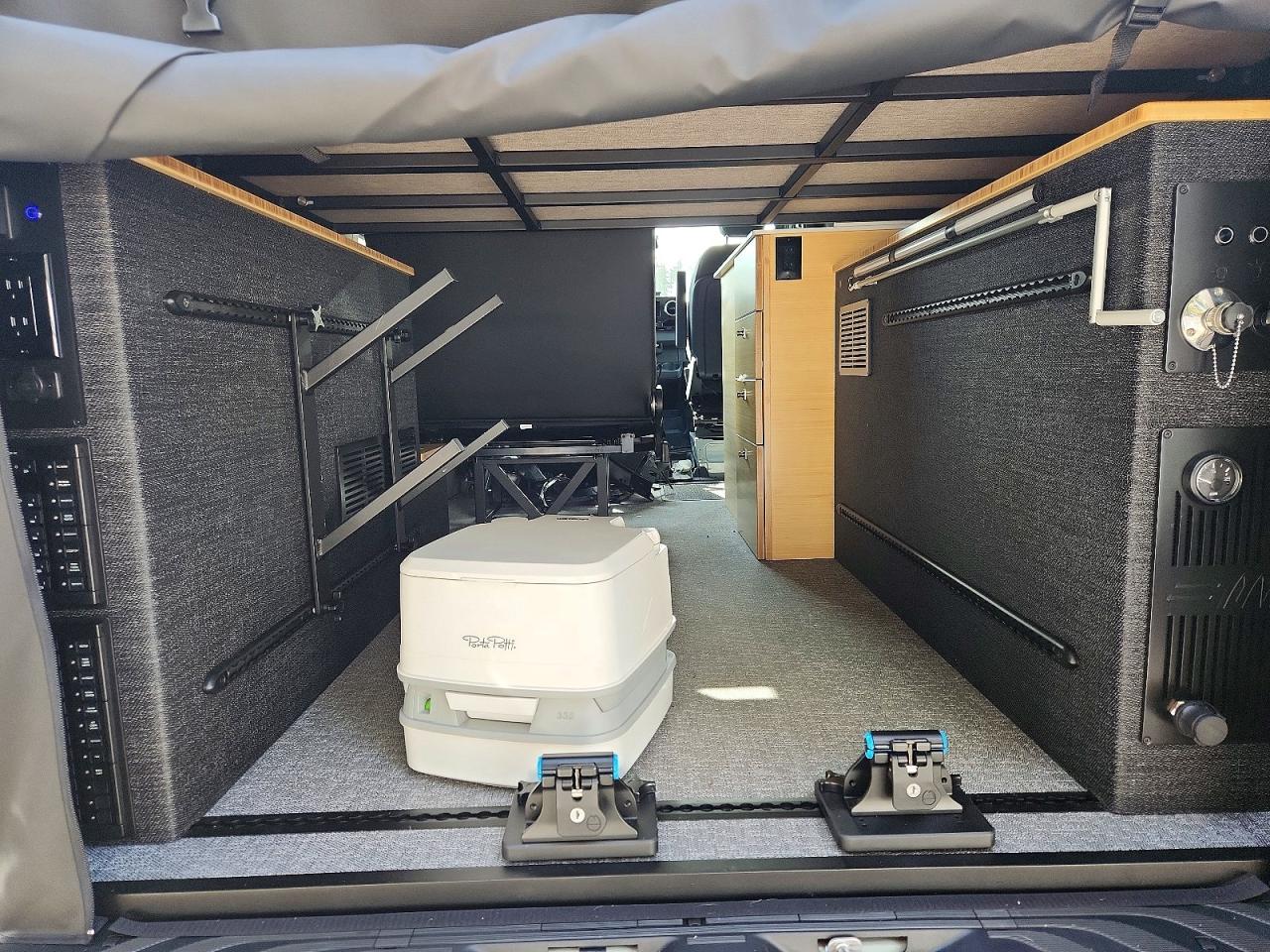 2025 MERCEDES-BENZ Sprinter VIN W1Y4NBVY6ST226134 photo 10