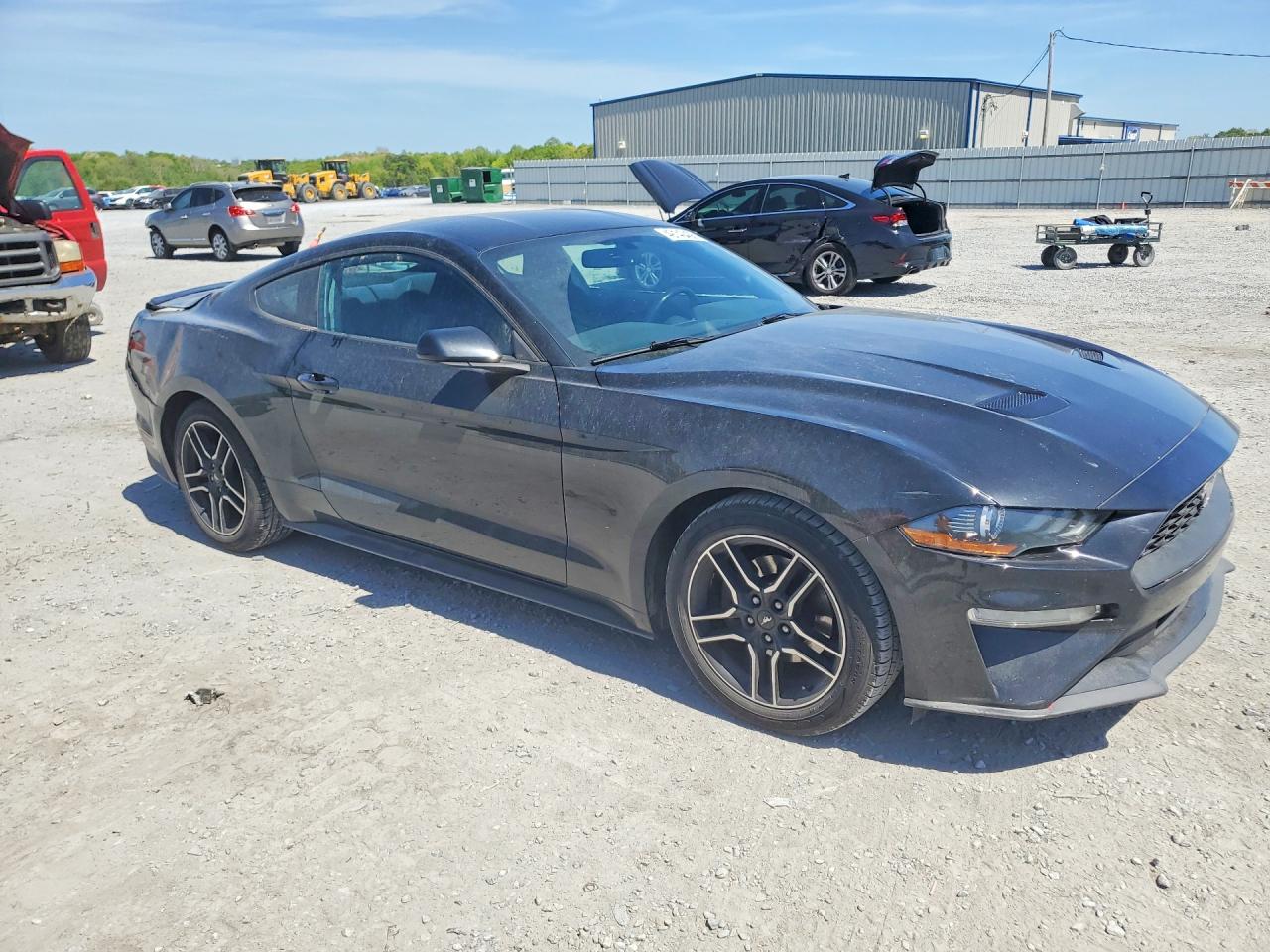 2018 Ford Mustang VIN 1FA6P8TH0J5179396 photo 4