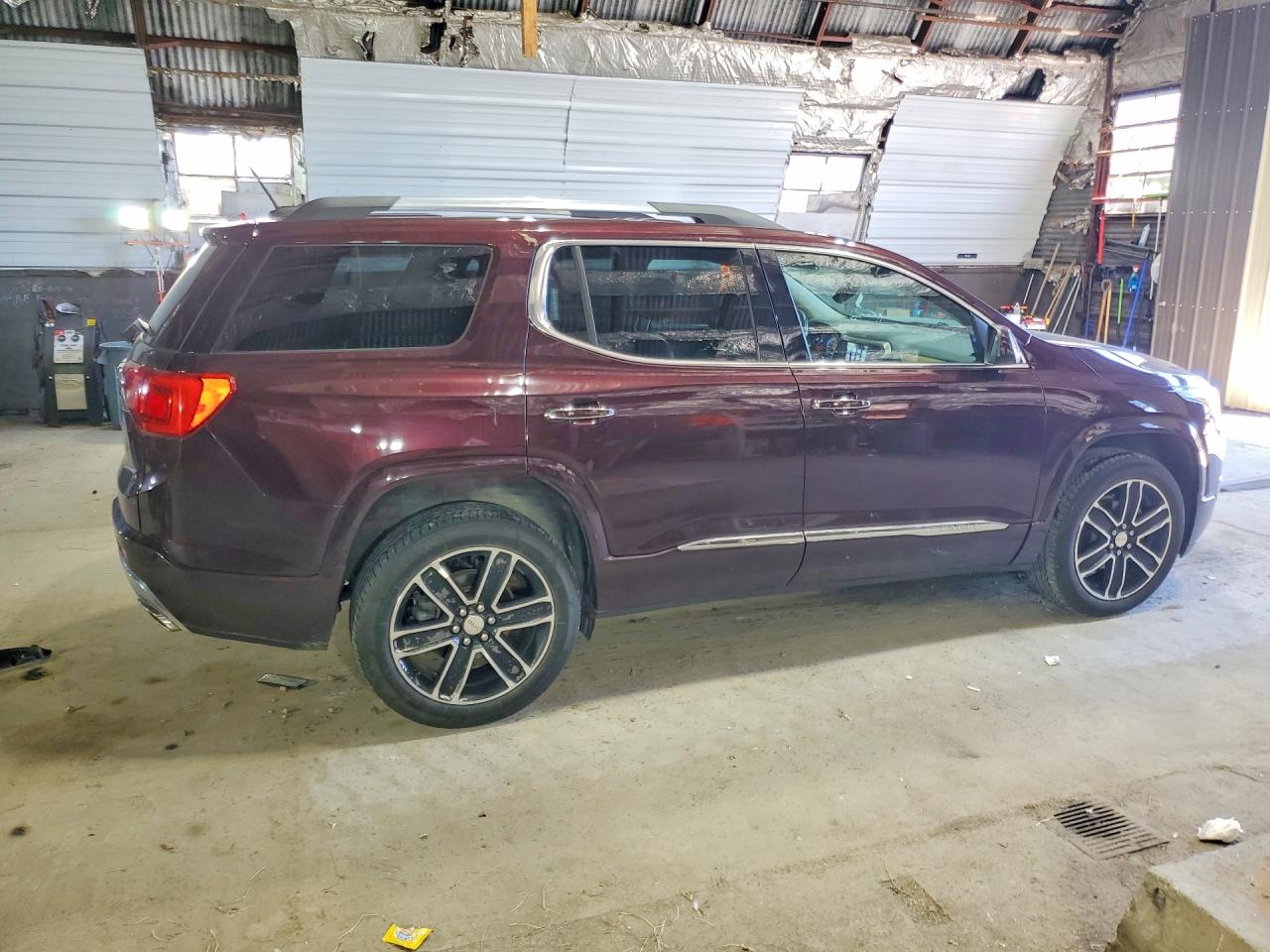 2017 GMC Acadia den VIN 1GKKNXLS1HZ250486 photo 3